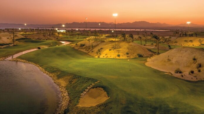 Golfhelmi Punaisenmeren rannalla – Somabay Golf, Egypti