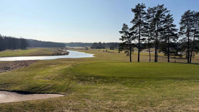 Golfkausi alkaa nyt – GolfStarin kentille jo maaliskuussa!