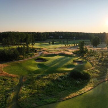 Finnish Golf Media FORE! | Hirsala Golf – Laadukas kokonaisuus kentältä klubille