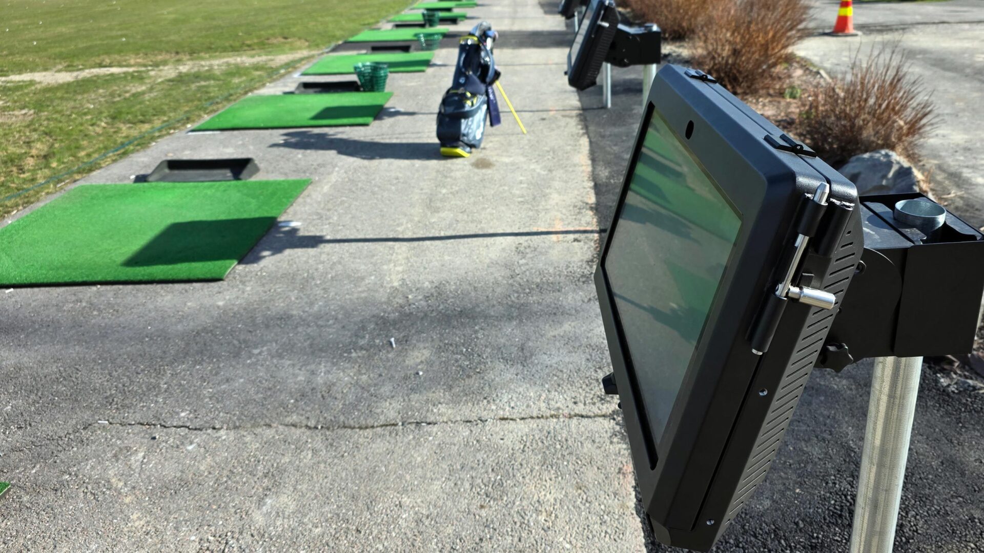 Finnish Golf Media FORE! | Toimitus testaa: TrackMan Range – Teknistä etumatkaa harjoitteluun