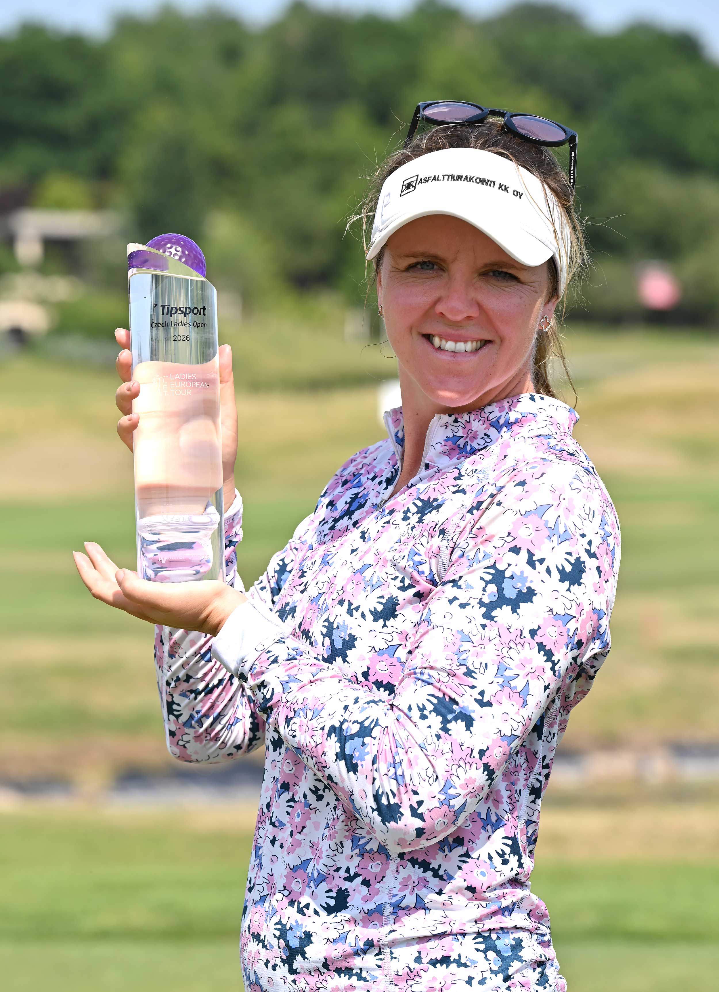 Finnish Golf Media FORE! | Noora Komulainen voitti uransa ensimmäisen LET-kilpailun